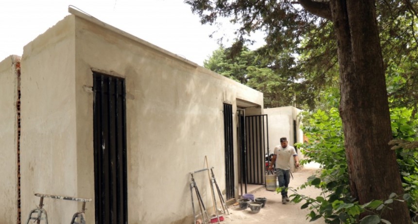 Se continúa reformando el CAPS del barrio Otero