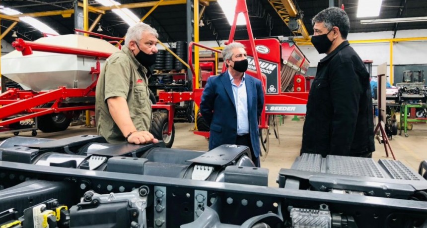 Jorge Macri y Javier Martínez recorrieron empresas de nuestra ciudad