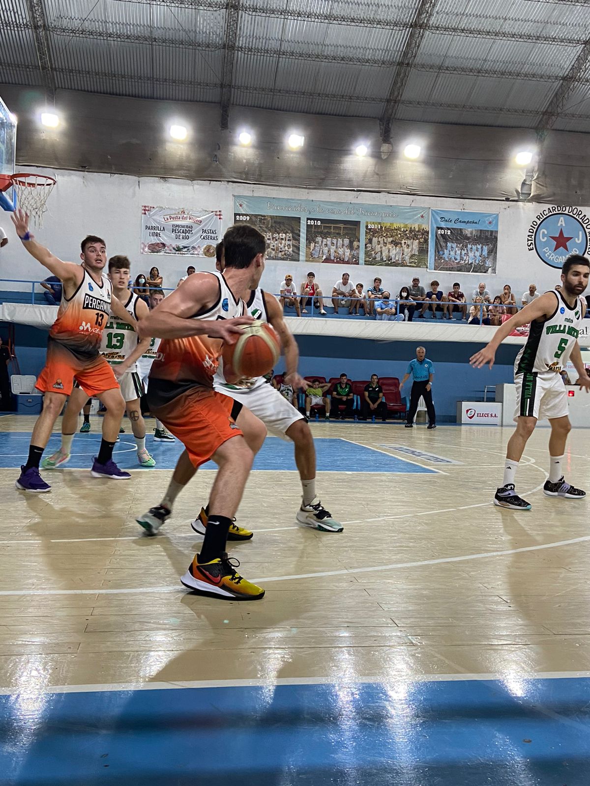 Pergamino Básquet y otro contundente triunfo