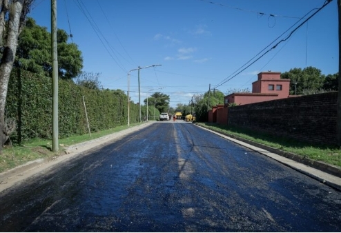 El Intendente recorrió la obra de Pavimentación en el Barrio 25 de Mayo