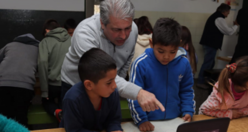 Manuel Ocampo ya tiene su Punto Clickeados
