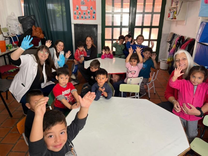 Los chicos de los CDC se capacitaron en prevenci&oacute;n de enfermedades transmitidas por alimentos