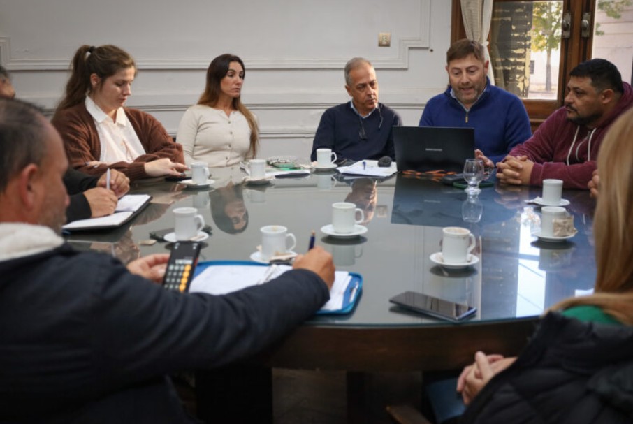 Paritarias 2026: Acuerdo entre el Municipio y los gremios