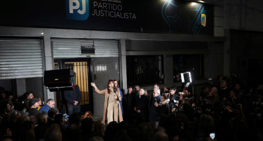 Cristina Kirchner irá presa y no podrá ser candidata: la Corte confirmó su condena por corrupción en el caso Vialidad