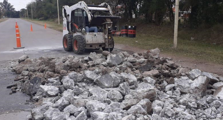 Obra de pavimento rígido en Almafuerte al 2600