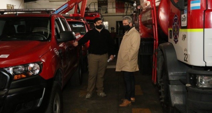 La Municipalidad entregó un subsidio a los Bomberos