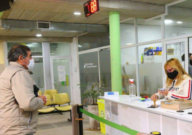 Desde octubre sólo podrán renovar su licencia de conducir los turnos asignados por el sistema de ventanilla única