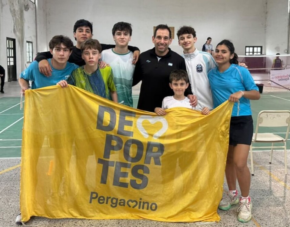 Otro gran torneo para el b&aacute;dminton pergaminense