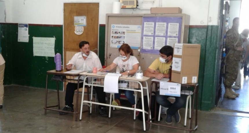 Distintos candidatos locales dan su opinión sobre el desarrollo de los comicios 