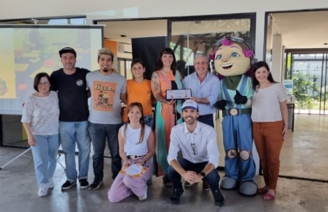 Intendente participó del reconocimiento a Clickeados 12 de Octubre por el Primer Puesto en las Olimpíadas Matemáticas Matific